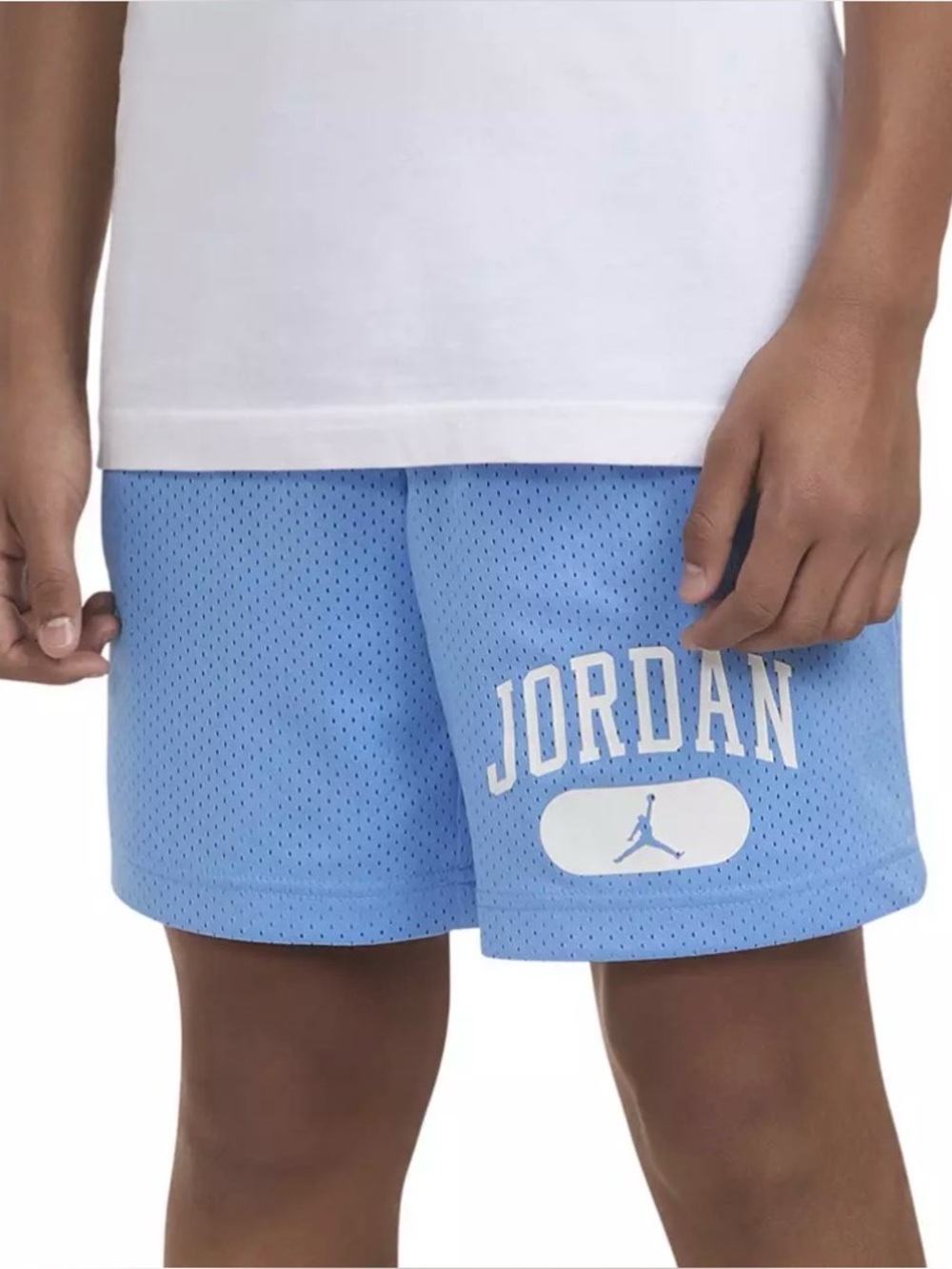 Unisex Nike Jordan Boys' Mesh PE Shorts in University Blue